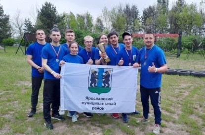 Фотографии.