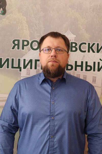 Кузьмин Артем Михайлович.